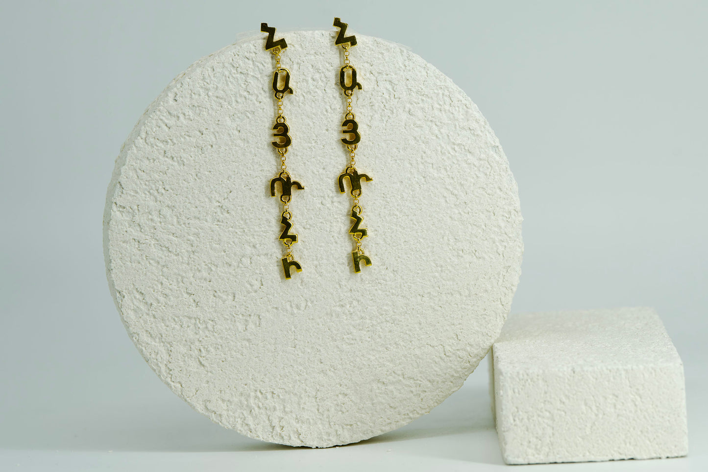 Hayuhe Earrings