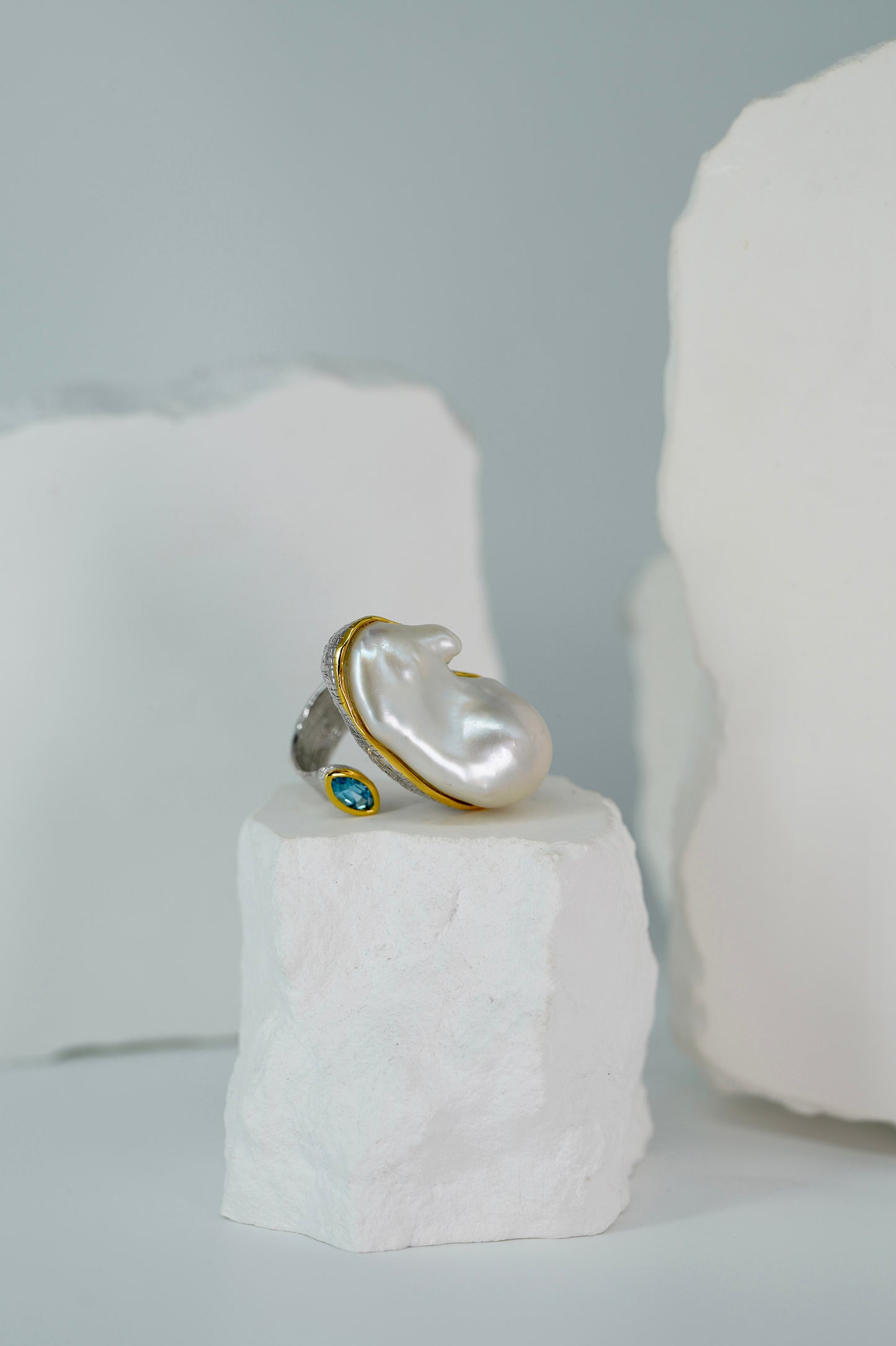 Pearl Vintage Blue Ring